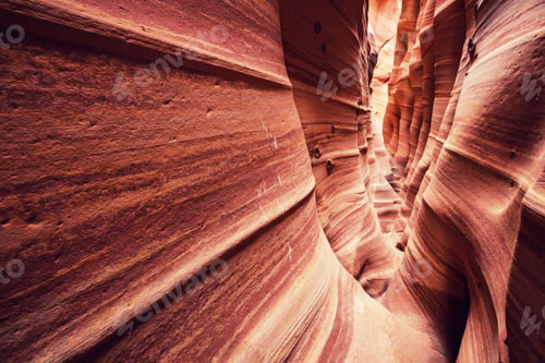 Preview: Slot canyon