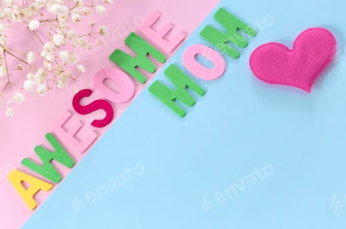 Preview: Flat lay concept of Mother’s Day