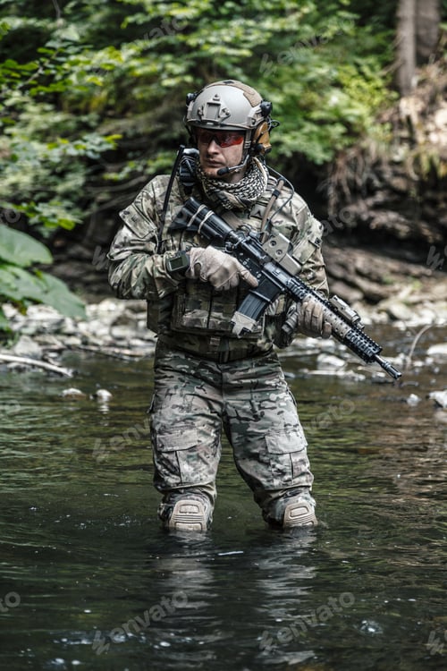 Preview: army ranger in the mountains