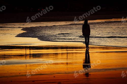 Preview: sunset at the beach