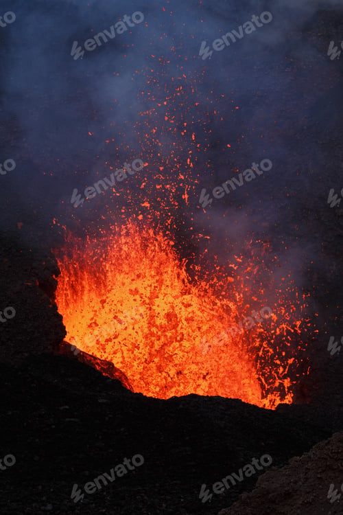Preview: Eruption Volcano: Fountain Lava from Crater