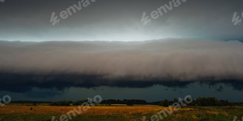 Preview: Supercell cloud storm structure. Landscape view of a storm