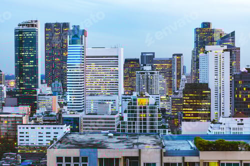 Preview: Modern buildings and skyscrapers in Bangkok at dusk