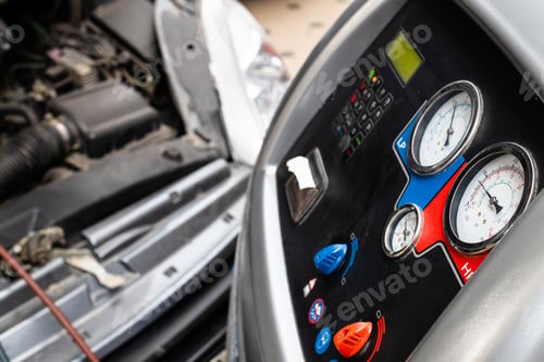Preview: device for refueling of car air conditioner