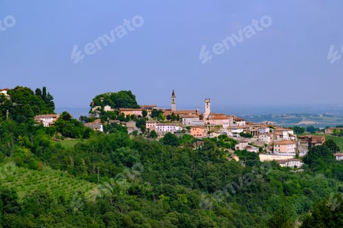 Preview: Rural landscape near Casale Monferrato and Ozzano, Alessandria province, Italy. View of Rosignano