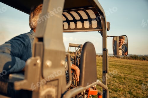 Preview: Mature couple working on the farm