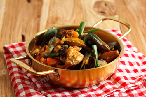Preview: Mix Seafood Soup