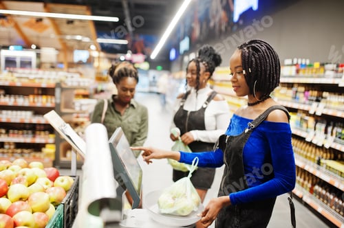 Preview: Africans at supermarket