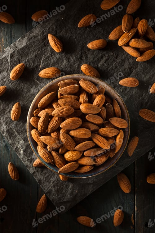 Preview: Raw Organic Brown Almonds