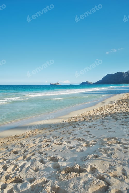 Preview: Calm and peaceful ocean. Calm and peaceful - beach and ocean.
