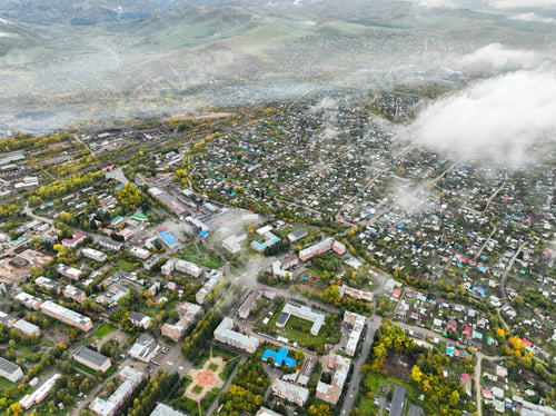 Preview: Urban area of Ridder, Kazakhstan shrouded in mist