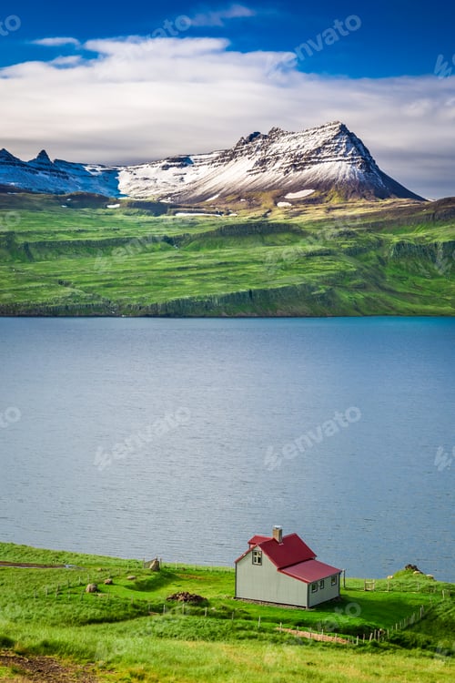 Preview: Small cottage in the mountains above the fjord in Iceland