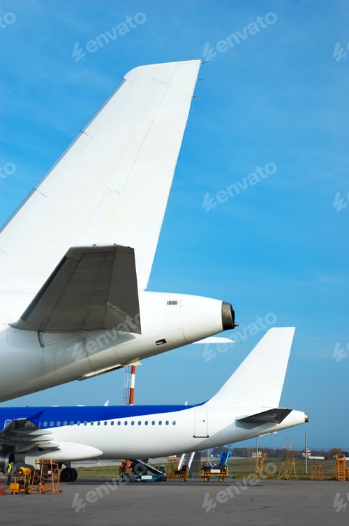 Preview: airplaine tails