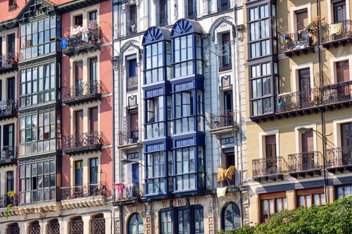 Preview: Some typical house facades in Bilbao