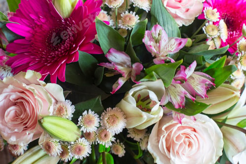 Preview: Closeup of bouquet of colorful flowers.