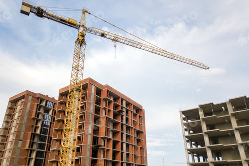 Preview: High-rise residential apartment buildings and tower crane