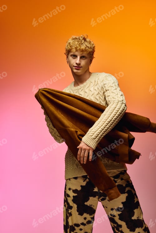 Preview: Holiday fashion trends for men featuring an artistic display in vibrant colors