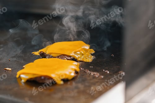 Preview: professional kitchen hotel restaurant close up smash burger with grilled cheese food concept