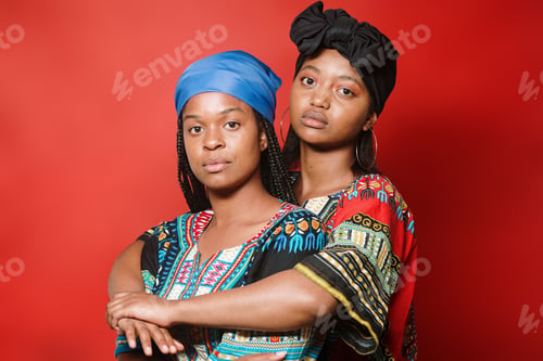 Preview: Portrait of two black women