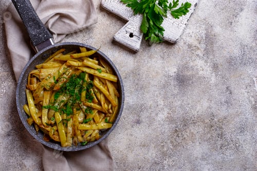 Preview: Stewed yellow wax beans in pan