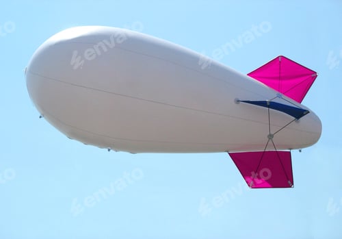 Preview: white airship in the blue sky