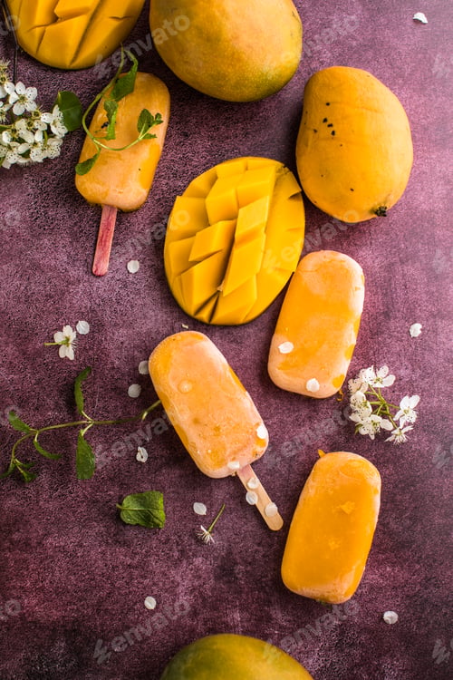 Preview: Mango banana popsicles with fresh fruits, flat lay top view