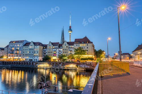 Preview: The Nikolaiviertel, the river Spree and the Television Tower