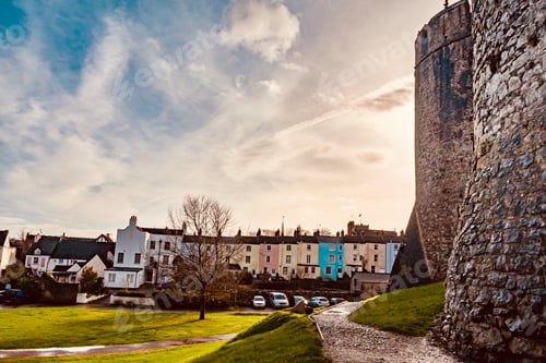 Preview: Coloured houses Wales