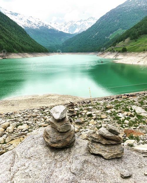 Preview: Lake in South Tyrol