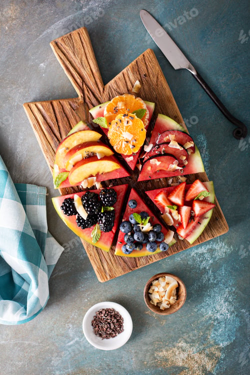 Preview: Watermelon pizza with fruits