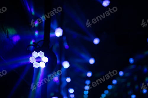 Preview: Spot light