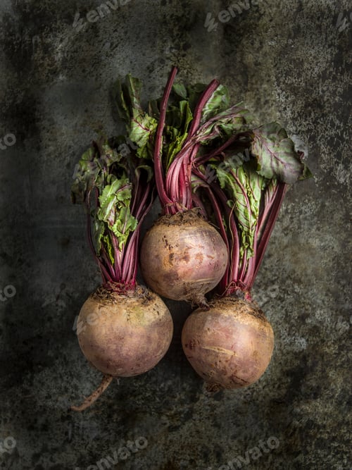 Preview: Three beetroots on a rustic background