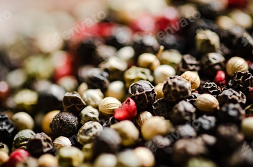 Preview: Peppercorn on rustic background.