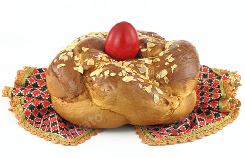 Preview: Easter bread isolated on white