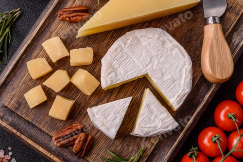 Preview: White French cream cheese Brie or Camembert for breakfast. Brie or Camembert cheese