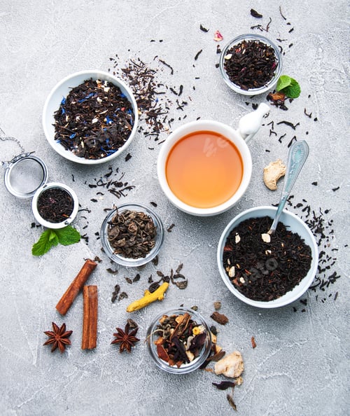 Preview: Cup of tea with aromatic dry tea