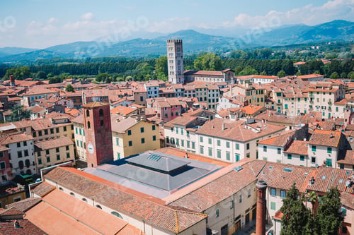 Preview: Aerial view of ancient building with red roofs in Lucca