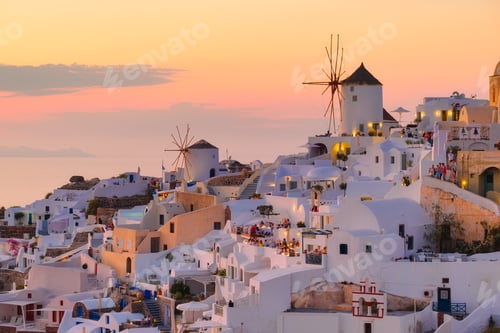 Preview: Oia village, Santorini, Greece. View of traditional houses in Santorini.