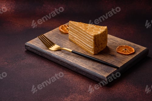 Preview: Delicious fresh sweet honey cake layer cake with white cream