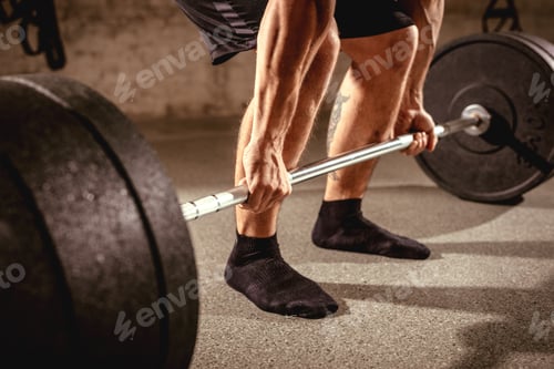 Preview: Fit And Strong