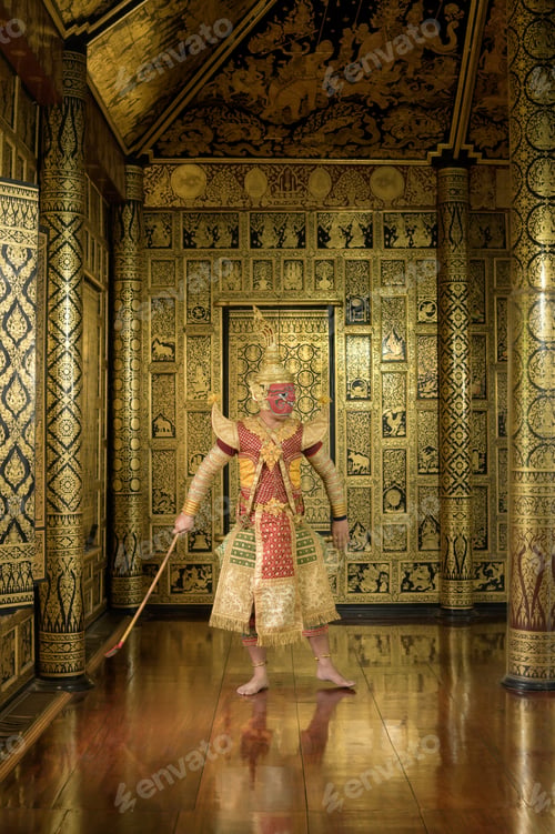 Preview: Khon, Is a classic Thai dance in a mask. This is giant and he is the one of characters