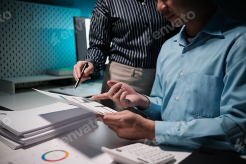 Preview: Discuss startup business with the team at the office, Work together as a team, Explaining the repo