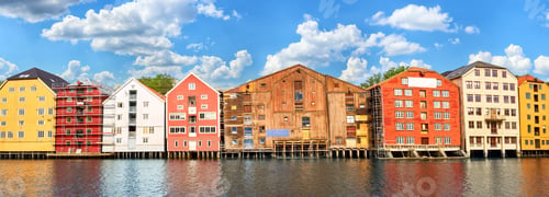 Preview: Colorful old houses in Trondheim