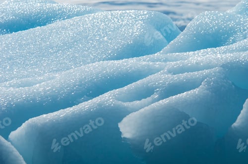 Preview: Iceberg along the Antarctic Peninsula.