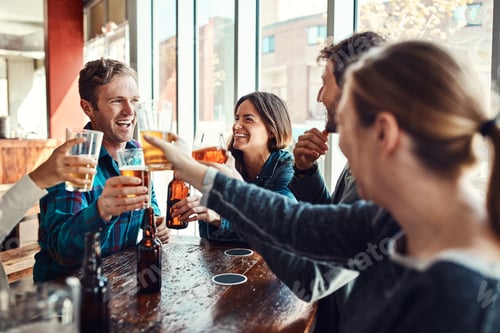 Preview: Having a pint at the bar with friends