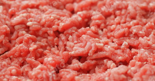 Preview: Raw fresh minced beef