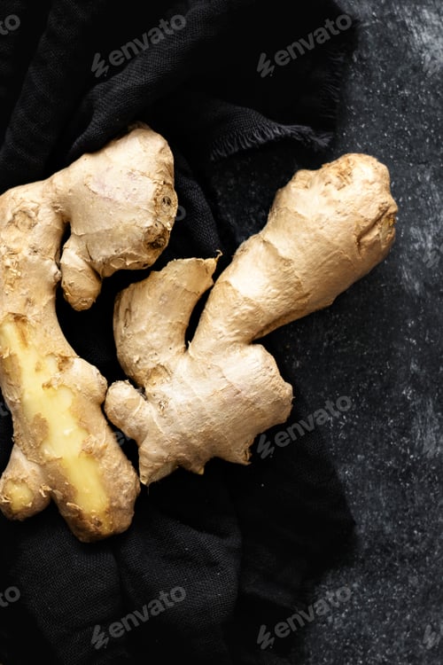 Preview: Fresh ginger roots