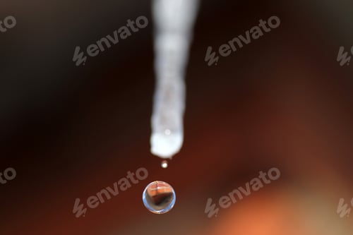 Preview: icicle melting in the sun