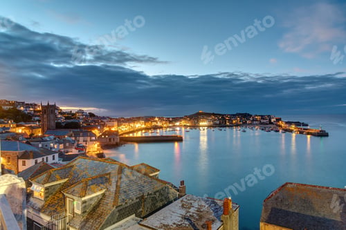 Preview: Twilight at the beautiful seaside town of St. Ives