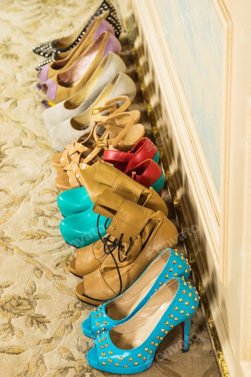 Preview: Different female shoes on high heels